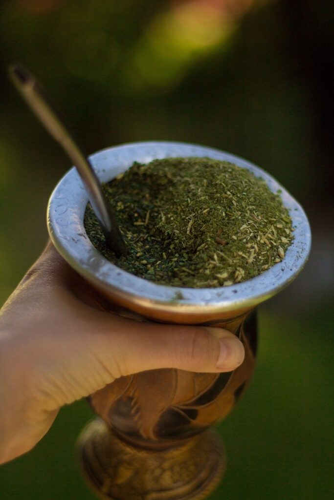 Mate - Mate en mano.