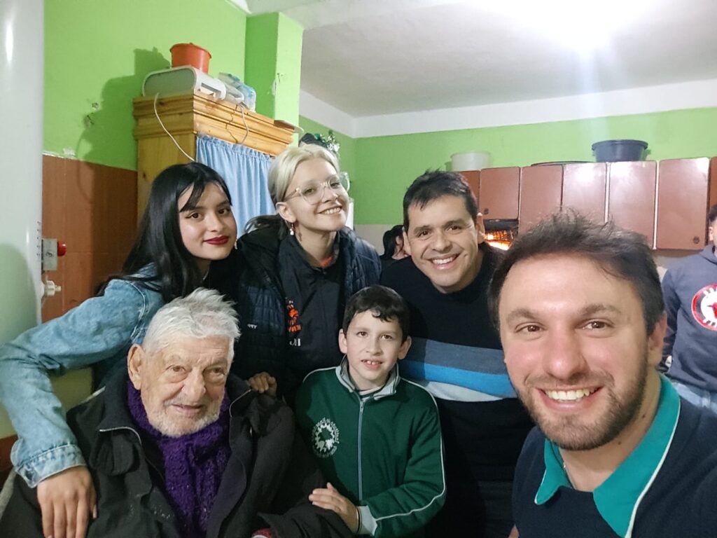 ángel di biase - familia tosi.