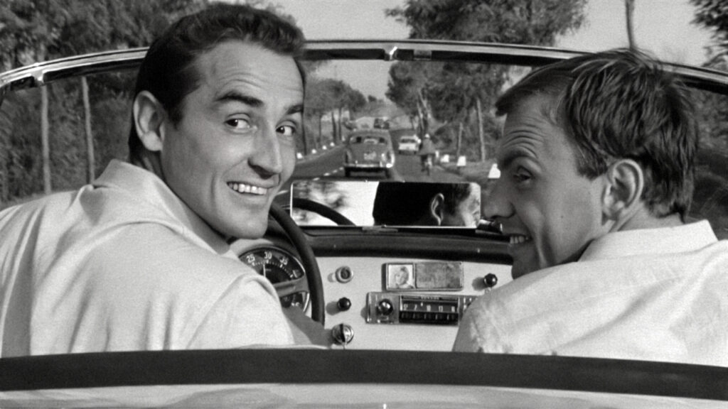 Il sorpasso (Dino Risi, 1962) protagonizada por Vittorio Gassman, constituye uno de los ejemplos más emblemáticos de este género.