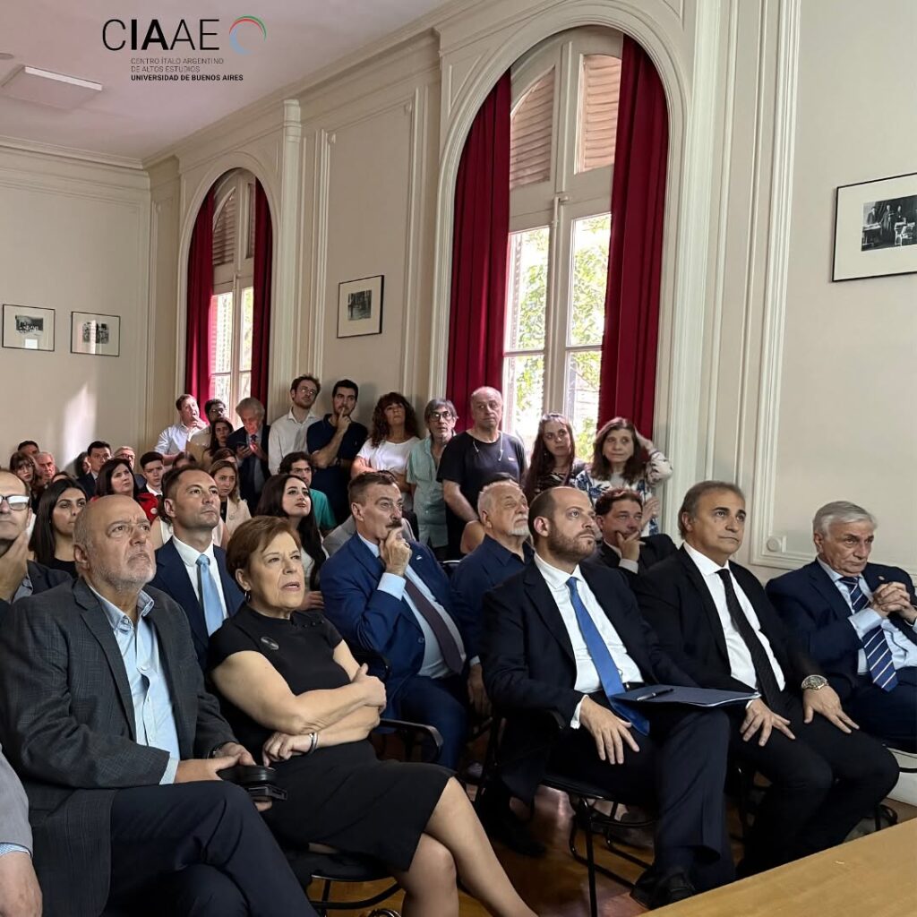 Diplomatura -