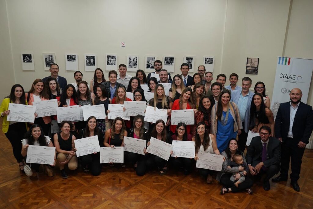 Diplomatura -